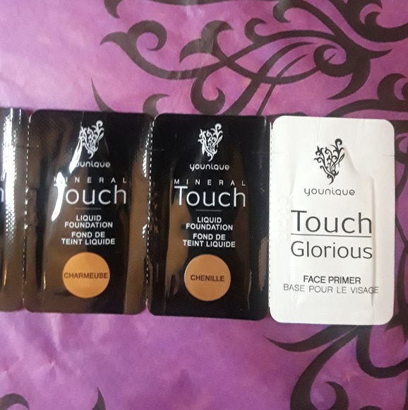 Younique liquid foundation samples-dark - Picture 3 of 3